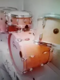 I have a legitimate Gretsch question about lacquer kits…