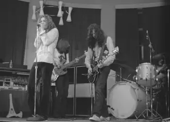 John Bonham &quot;Ritchie Ring&quot; on bass drum