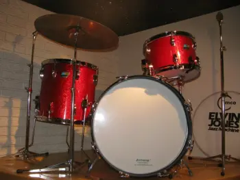 ~1970's Ludwig Black Oyster Pearl Jazzette~