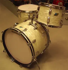 ~1970's Ludwig Black Oyster Pearl Jazzette~