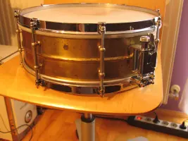 Throw-off needed for a '20s-'30s Ludwig
