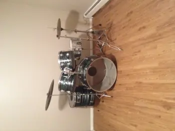 Ludwig Standard 4 pc 12/13/16/22 in blue strata! no bottom rims... (PICS COMIN TONITE