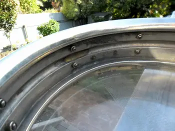 Cleaning a NOB 1920s Ludwig Snare