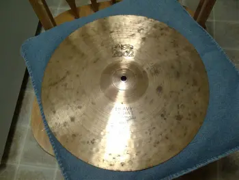 1977 Paiste 2002 Heavy HHs (black label)