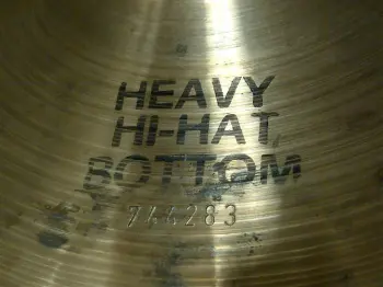 1977 Paiste 2002 Heavy HHs (black label)