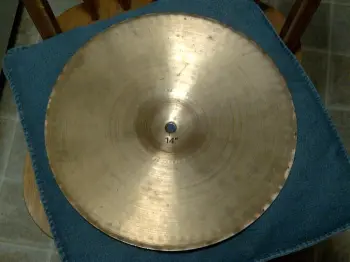1977 Paiste 2002 Heavy HHs (black label)