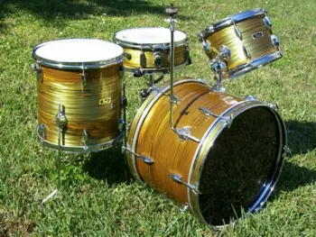 60's Vintage Kit on a budget