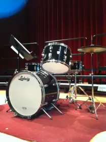 1959 Ludwig with transition badges!