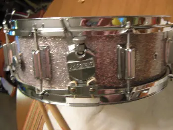 It's the &quot;show off your Rogers drums&quot; thread!