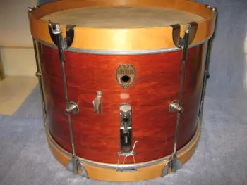 It's the &quot;show off your Rogers drums&quot; thread!