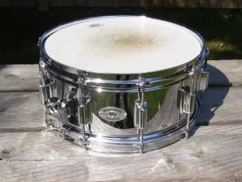 It's the &quot;show off your Rogers drums&quot; thread!