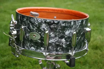 It's the &quot;show off your Rogers drums&quot; thread!