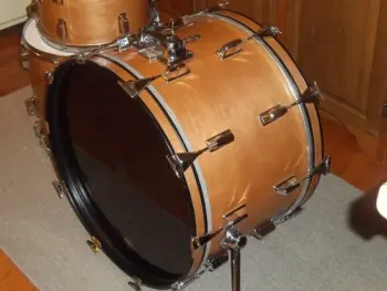 Just finished: 70s Pearl Wood/FG