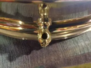 1920'S Ludwig snare experts wanted.