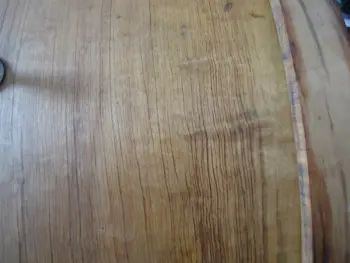 is this a solid 1 ply maple shell 26&quot; bass?