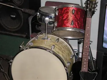 Orange sparkle &quot;Star&quot; drums (barn fresh sorta)