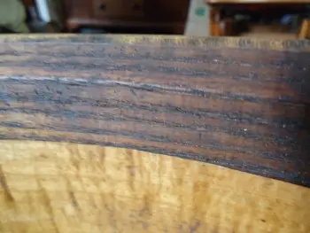 is this a solid 1 ply maple shell 26&quot; bass?