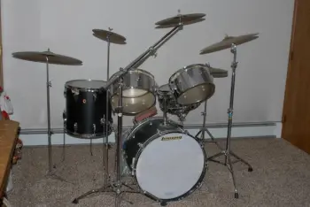 60's Ludwig Black Panther kit