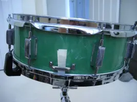 help identifying a Leedy broadway snare