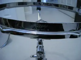 help identifying a Leedy broadway snare