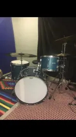 Vintage Pearl Super Deluxe Outfit restoration
