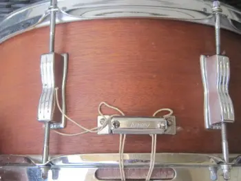 3ply Ludwig 1970 B/O snare.