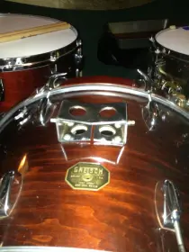 Date/Discuss/ShowOff Vintage Gretsch Kit :)