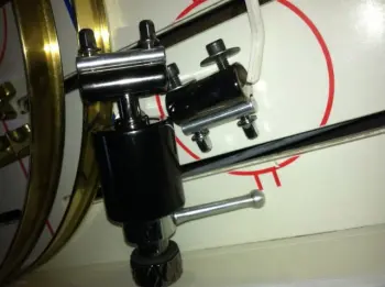 Ludwig lugs, single flange/clips, ego throw