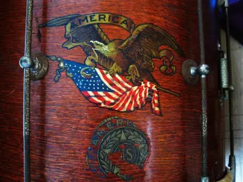 Making a Slingerland eagle decal