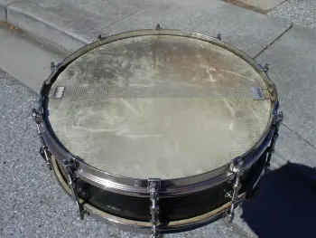 1928-32 NO-NAME (SLINGERLAND?) 4 x 14 BLACK LACQUER 10 LUG TONE FLANGE MODEL