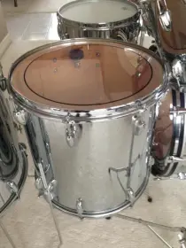 1977 chrome over wood 6-piece Slingerland kit
