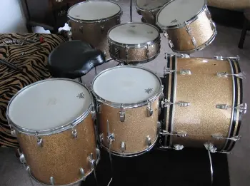 1968 Ludwig Champagne Sparkle Kit