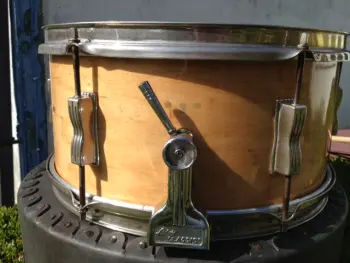 1959 Ludwig transition badge snare