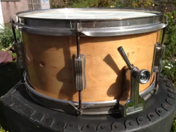 1959 Ludwig transition badge snare