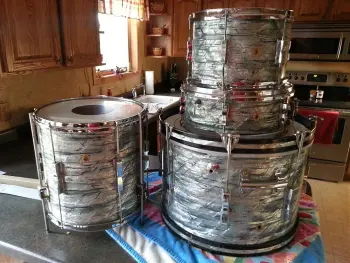 Selling 1965 Ludwig Clubdate Sky Blue Pearl 4 pc. including snare....All original