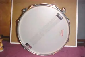 I can't identify a snare drum :: slingerland Japan copy?