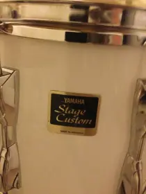White Yamaha Stage Custom. What's it worth? Info?