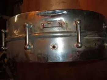 Old Ludwig Snare itentification