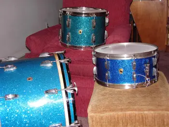 1964 Ludwig blue sparkle snare