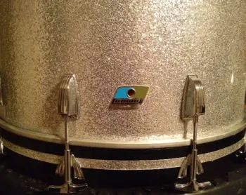 1970's Ludwig Silver Sparkle 22x14 Bass drum(Virgin), Blue/Olive Badge