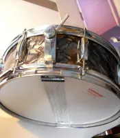 I can't identify a snare drum :: slingerland Japan copy?