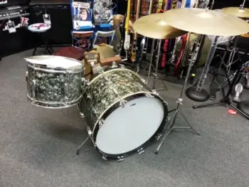 Opinions: Rogers BDP Kit - 13&quot; w/BB Lugs and 22&quot; w/Early BB Lugs