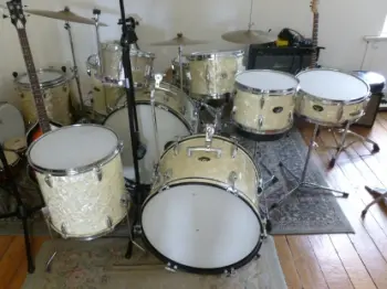 Some Winstons...will soon be mine!