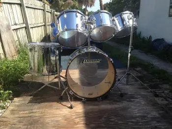 Ludwig chrome over wood set florida.