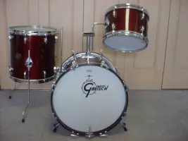 Can you identify this gretsch set ??