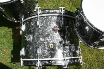 Ludwig Super Classic Black Diamond Pearl 1966-1967