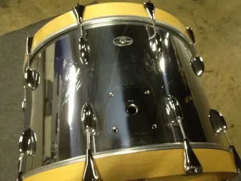 Slingerland 14x22 Chrome Bass Drum Needed