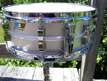 For Sale: Like New Ludwig Acrolite
