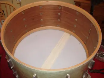 30's Slingy bass?