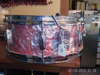 Pink diamond pearl snare ID